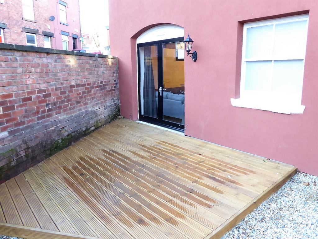 Stables At The Coach House Apartments Leeds  Exterior photo